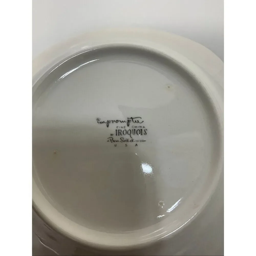 VINTAGE Impromptu Vision Iroquois Serving Bowl